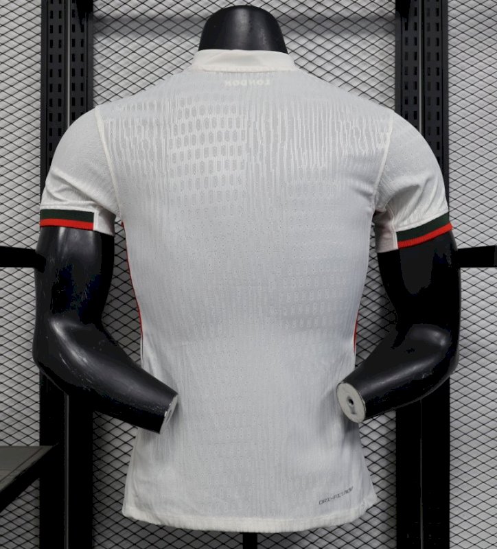 Chelsea Away 25 - 26