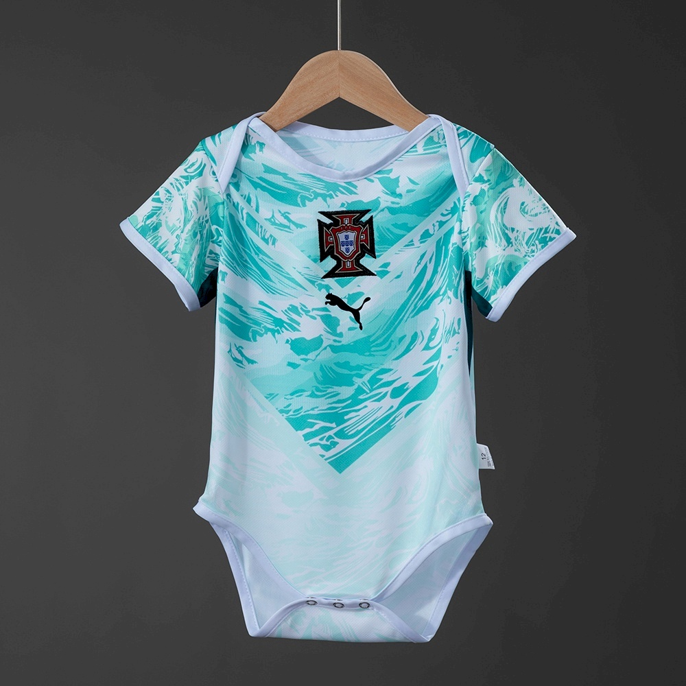 Portugal away 26