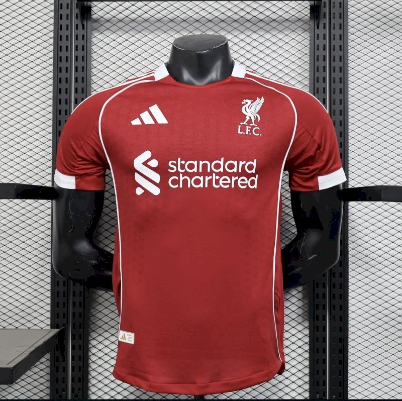 Liverpool Home 25 - 26