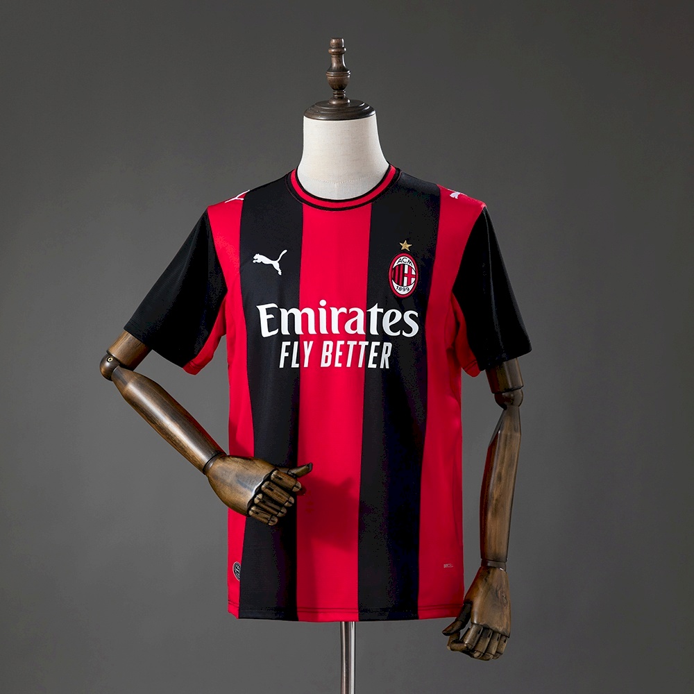 Milan home 26 - 27