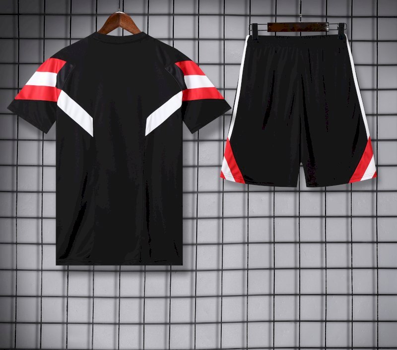 Man United training kit
