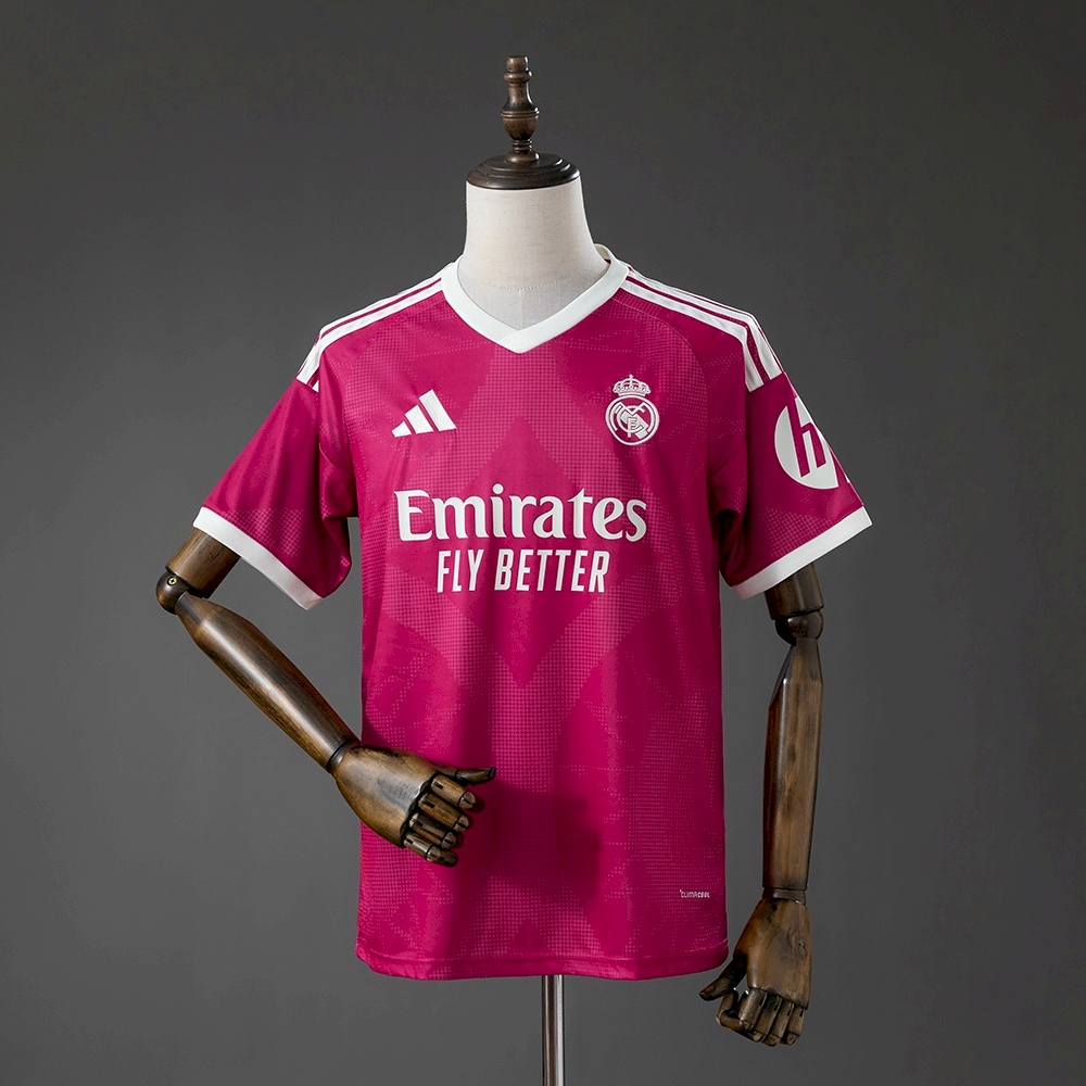 Real Madrid third 26 - 27