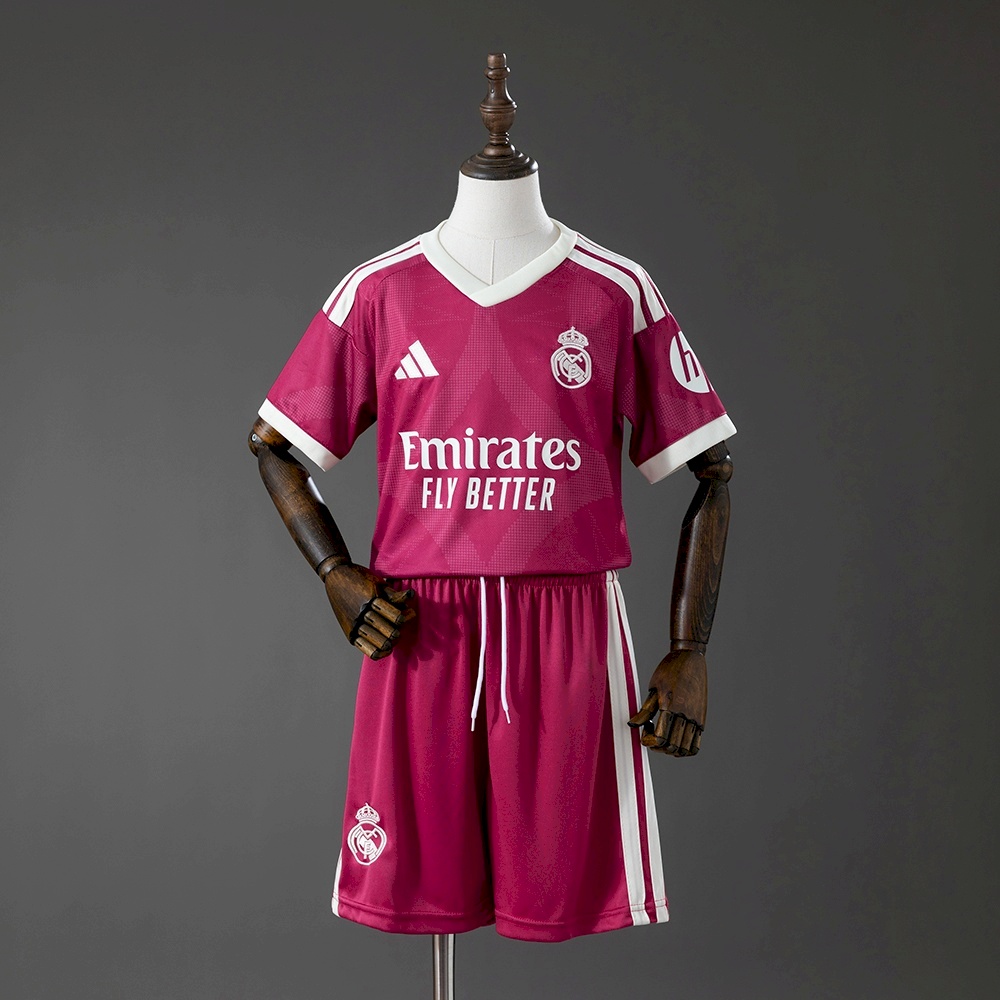 Real Madrid third 26 - 27 ( Mbappe 10 )