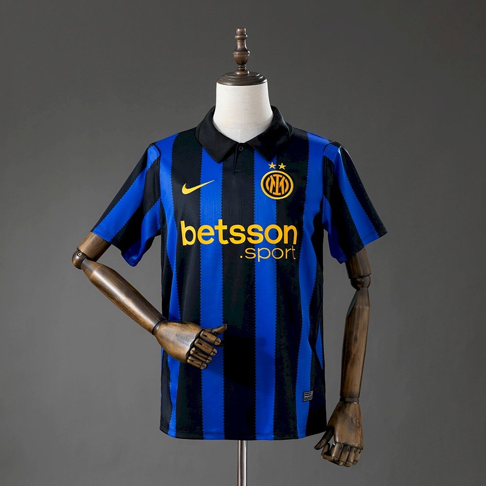 Inter Milan home 26 - 27