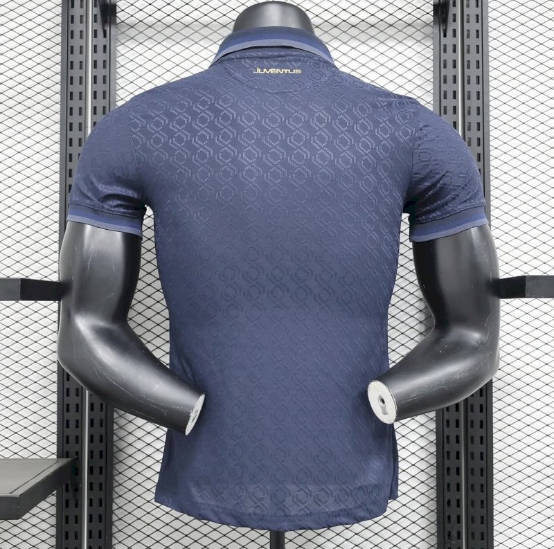 Juventus Third 24 - 25