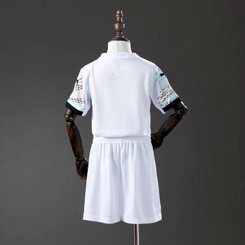 Portugal away ( Ronaldo 7 ) 25 - 26