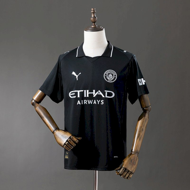 Man City Away 25 - 26