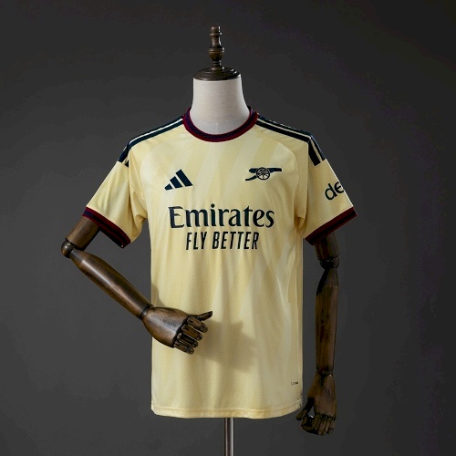 Arsenal third 26 - 27