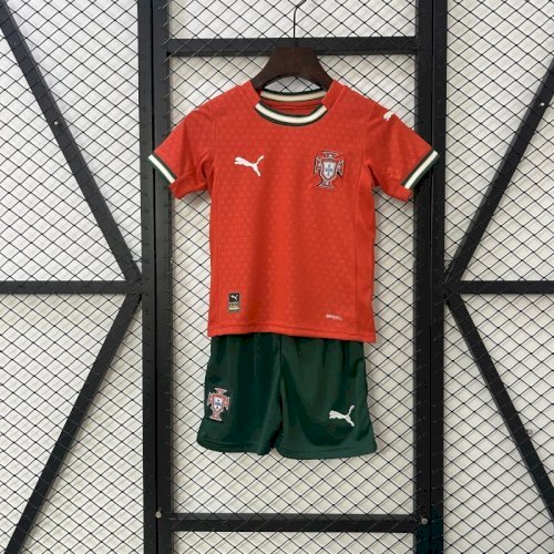 Portugal Home ( Ronaldo 7 ) 25 - 26