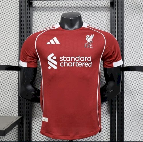 Liverpool Home 25 - 26