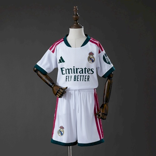 Real Madrid home 26 ( Mbappe 10 )