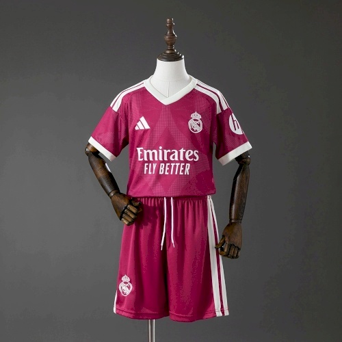 Real Madrid third 26 - 27