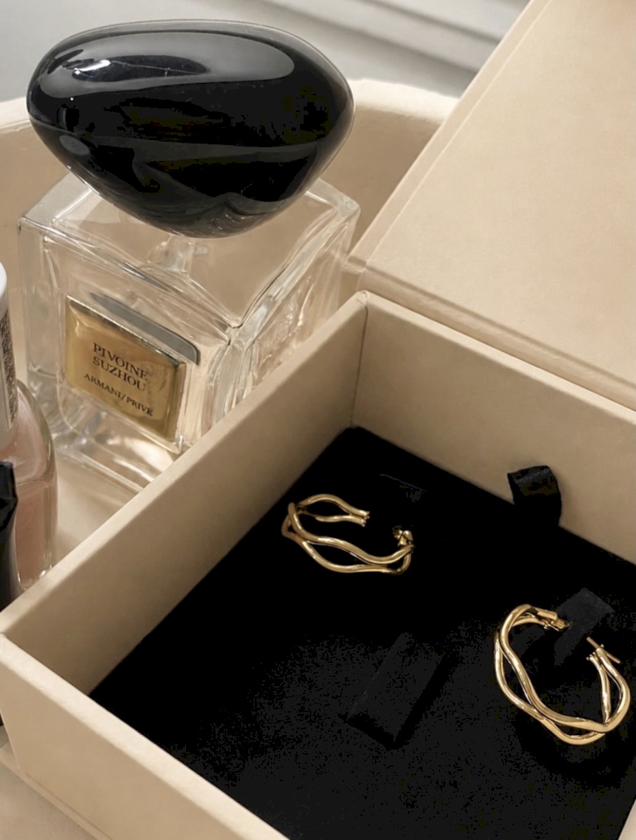 18K YELLOW GOLD MODERN EARRINGS