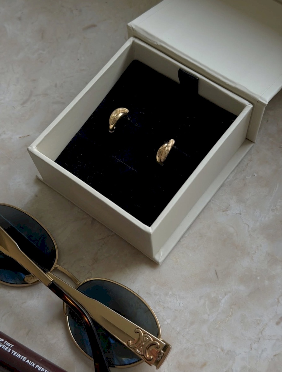 18K Yellow Gold Bamboo Earrings