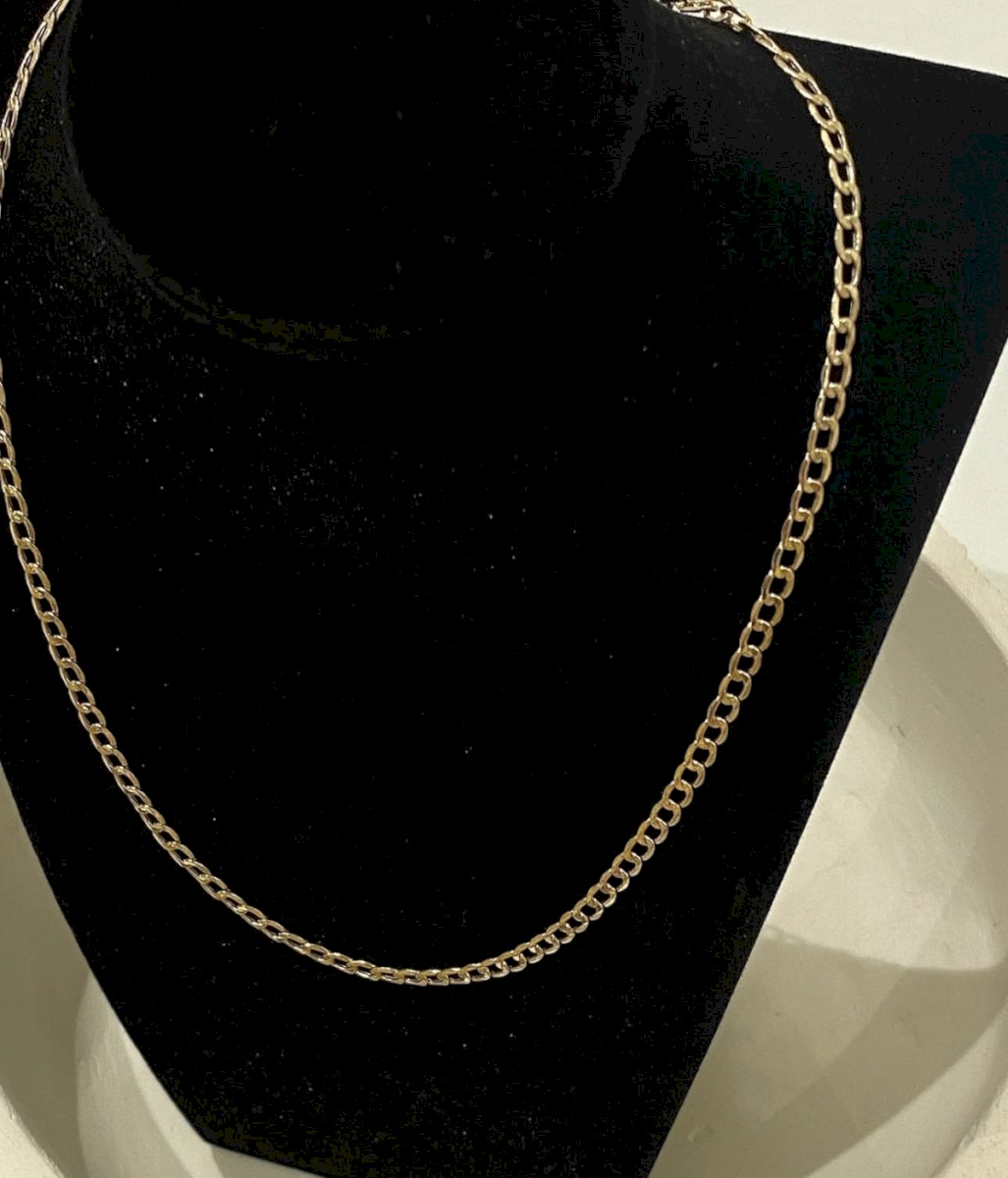 18K YELLOW GOLD CURB NECKLACE