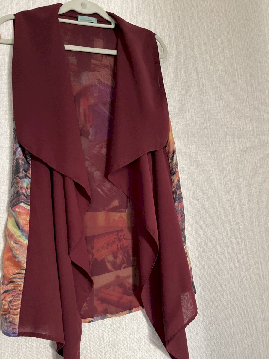 TC Printed Vest Maroon/Black