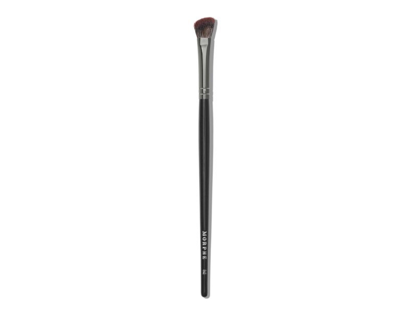 Morphe E62 Angled Nose Contouring Brush  .