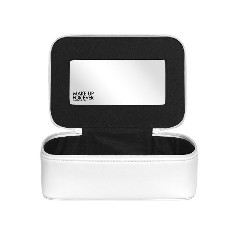 Make up for ever hd skin hydra glow pouch