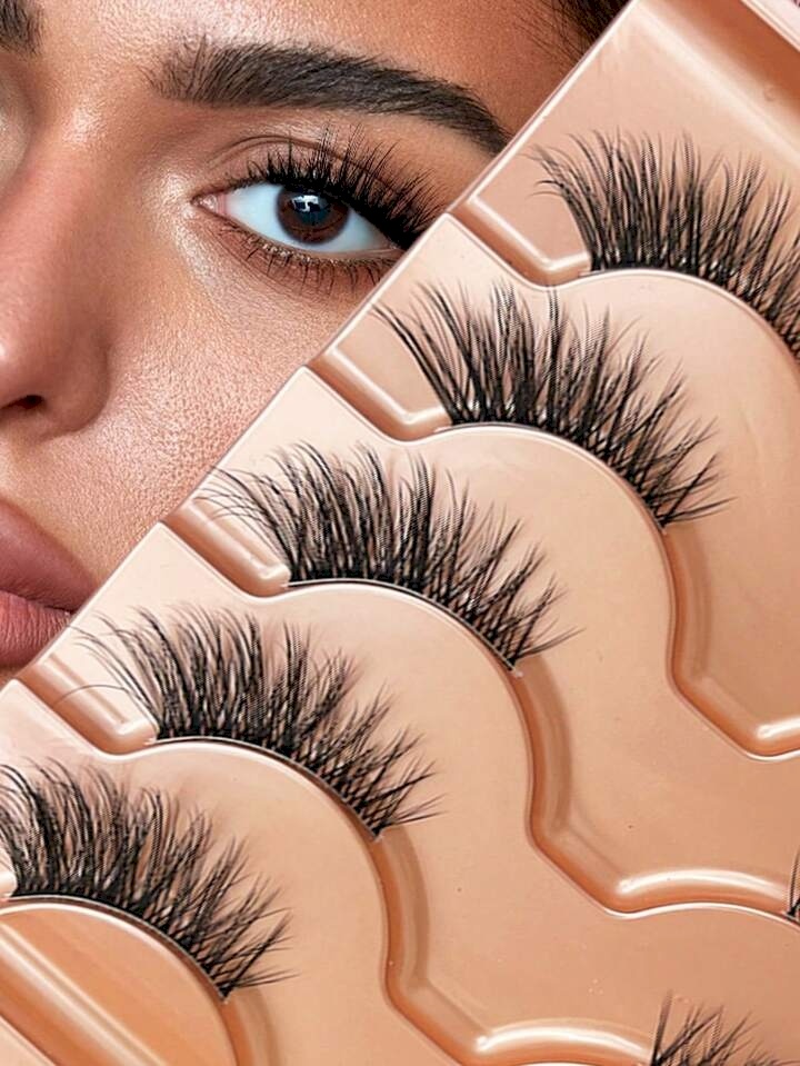 Lashes CMF055P