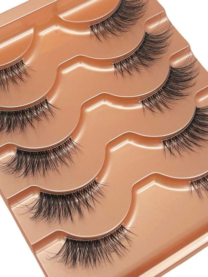 Lashes CMF055P