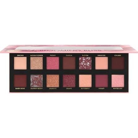 Catrice blooming bliss slim eyeshadow palette