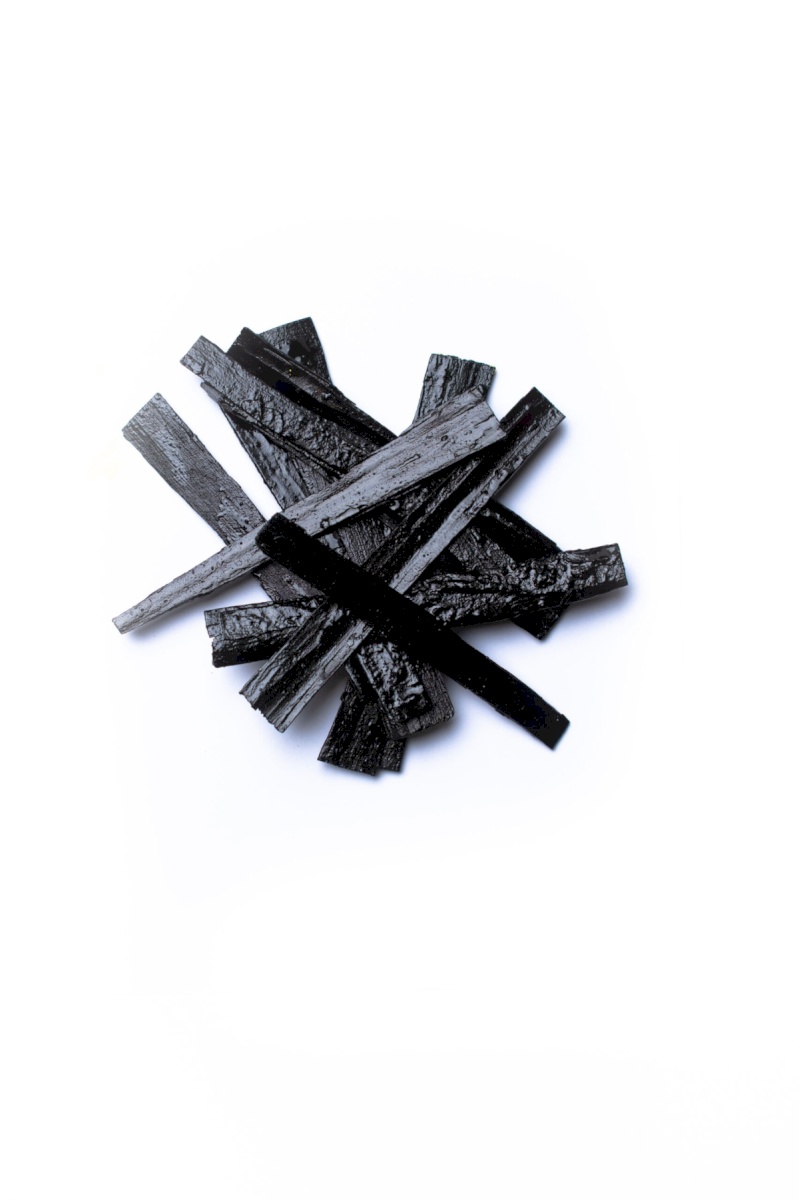 Atyab bukannan black gold flakes 36g