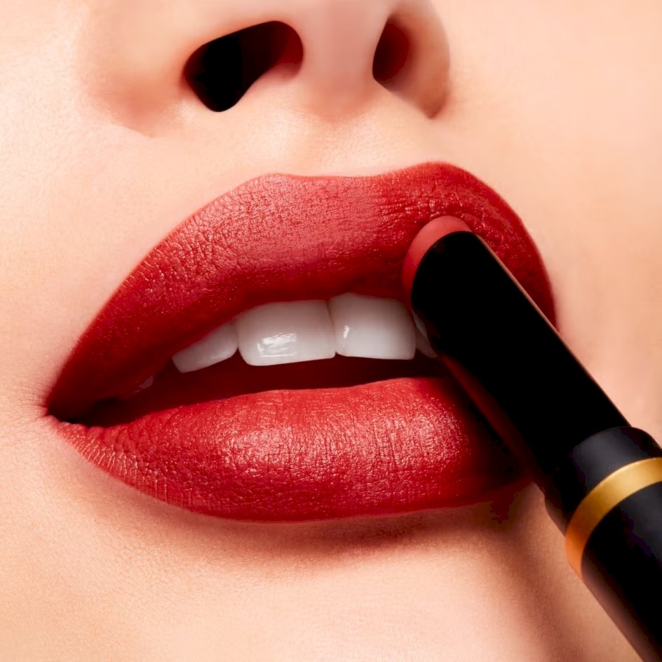MAC POWDER KISS VELVET BLUR SLIM STICK - NICE SPICE