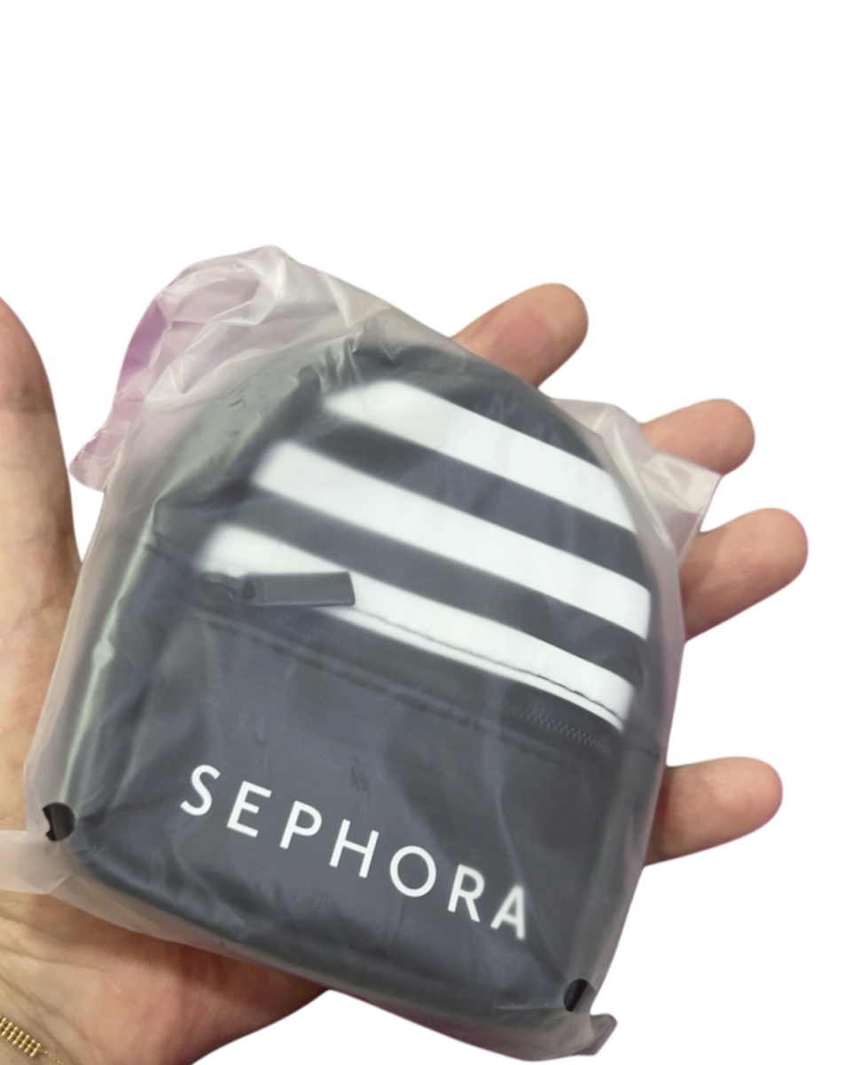 Sephora backpack keychain 791329
