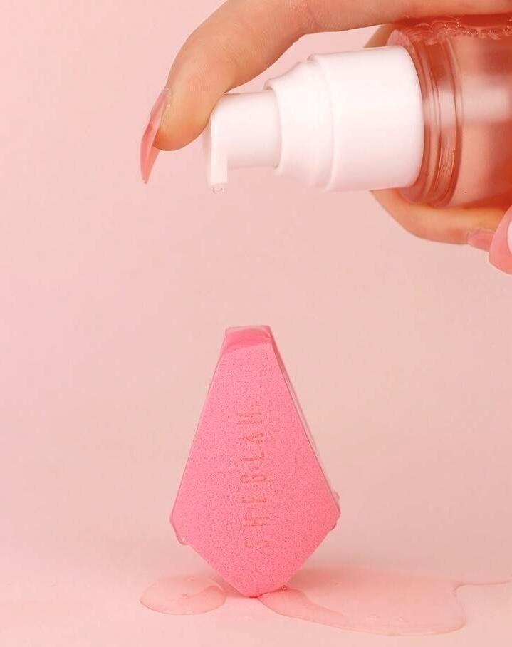 SHEGLAM Fresh Sesh Brush & Sponge Shampoo