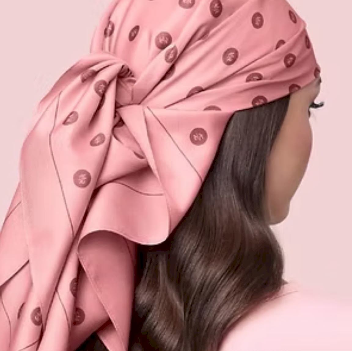 huda beauty head scarf