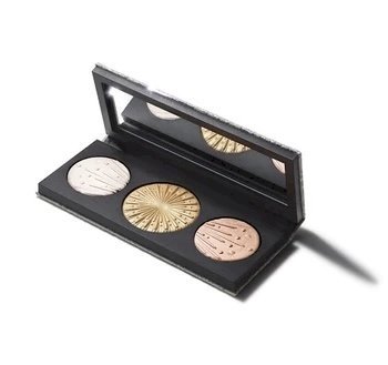 Mac FLASHING ICE EXTRA DIMENSION SKINFINISH TRIO / FROSTED FIREWORK (light)