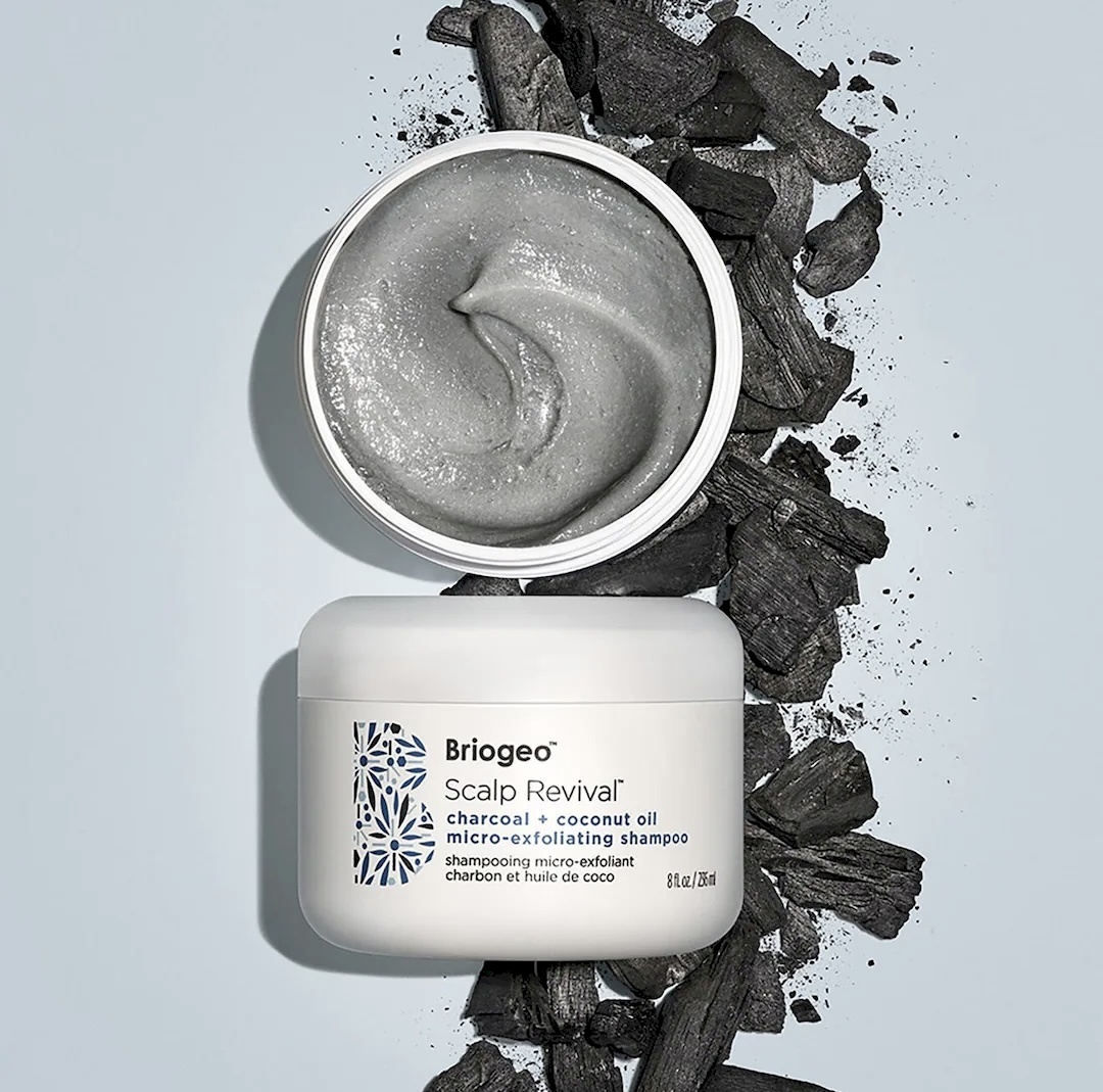 Briogeo Scalp Revival™ Charcoal + Coconut Oil Micro-exfoliating Scalp Shampoo 59ml