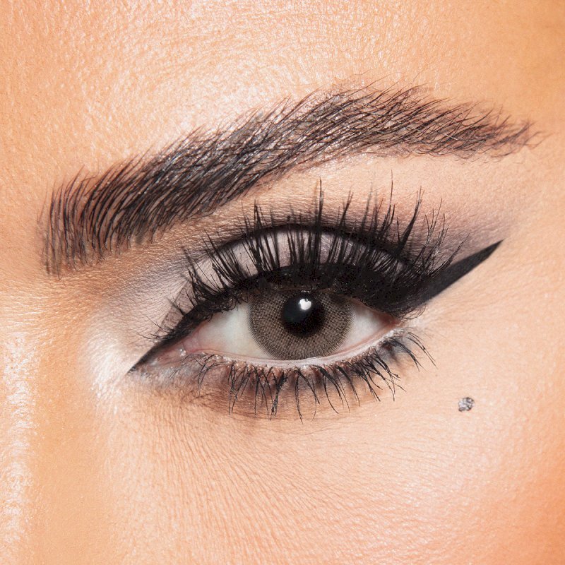 Diva Monthly Plano Contact Lenses By Huda Kattan - Eitan