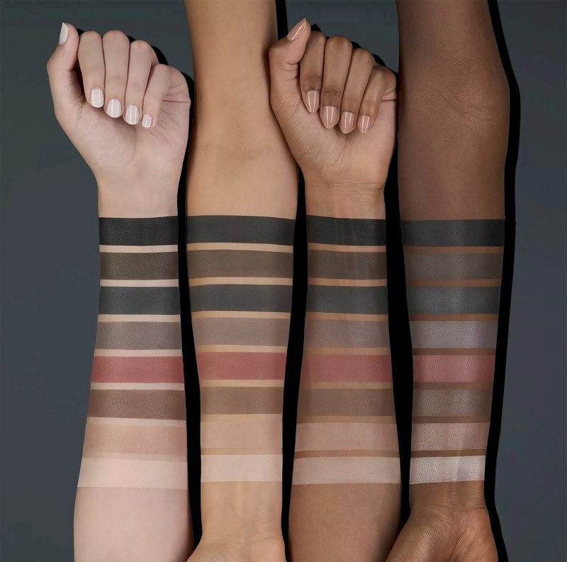Catrice the dusty matte eyeshadow palette
