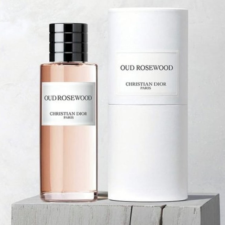 Vip213 مستوحى من Oud RosewoodChristian Dior