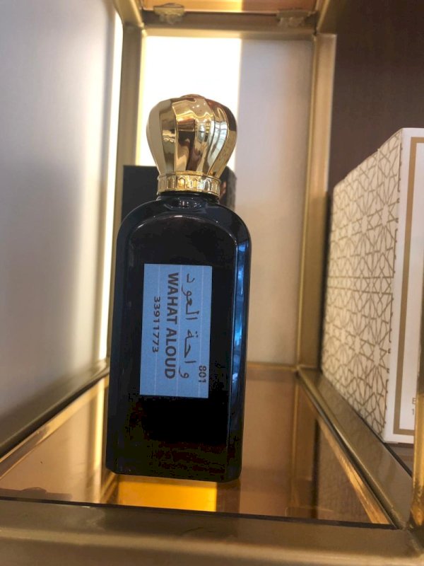 801 عطر واحة العود