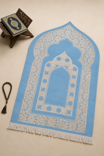 سجاد مصري مبطن باسفنج خفيف على شكل محراب