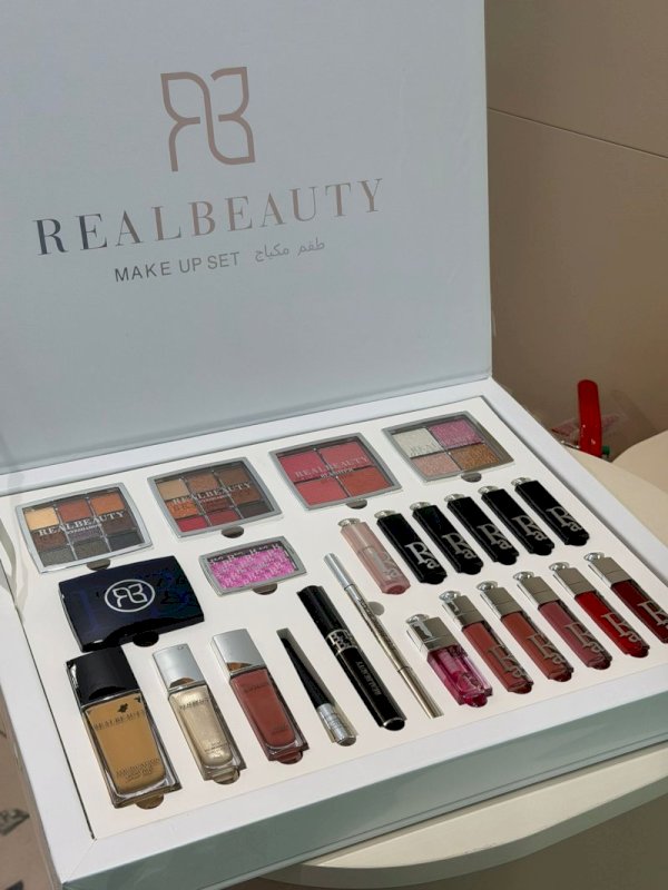 REALBEAUTY MAKEP SET