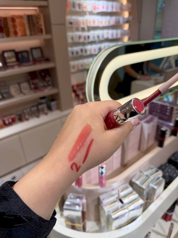 REALBEAUTY LIP LINER + LIP GLOSS  SET (( 2 ))