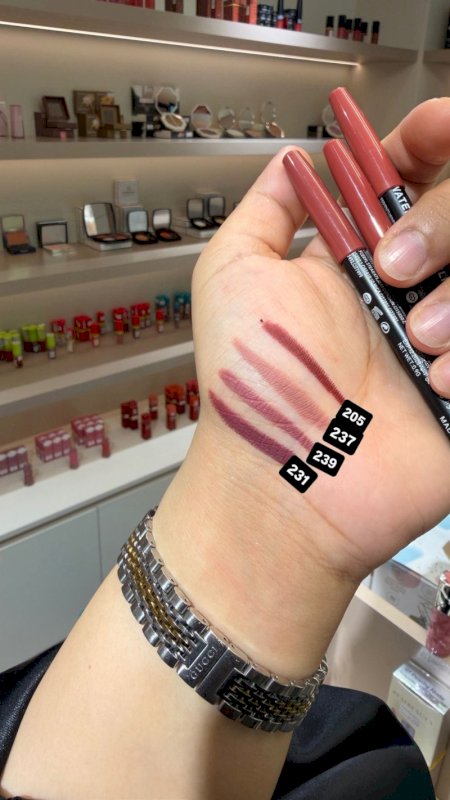 REALBEAUTY LIP LINER