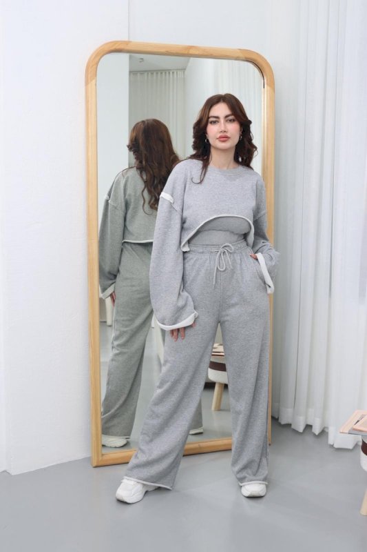 Three piece set 3 152