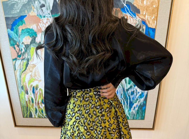 Black chiffon knot top 5 134