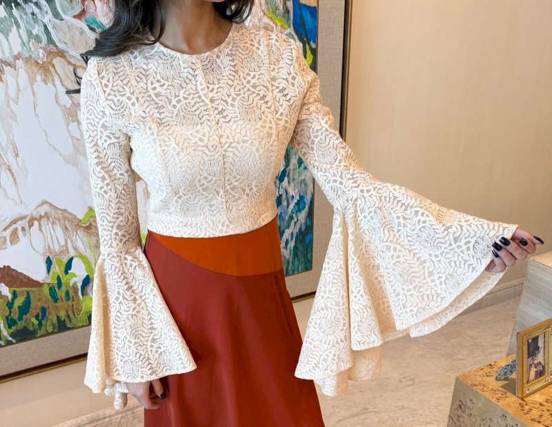 Lace creamy crop top 3 148