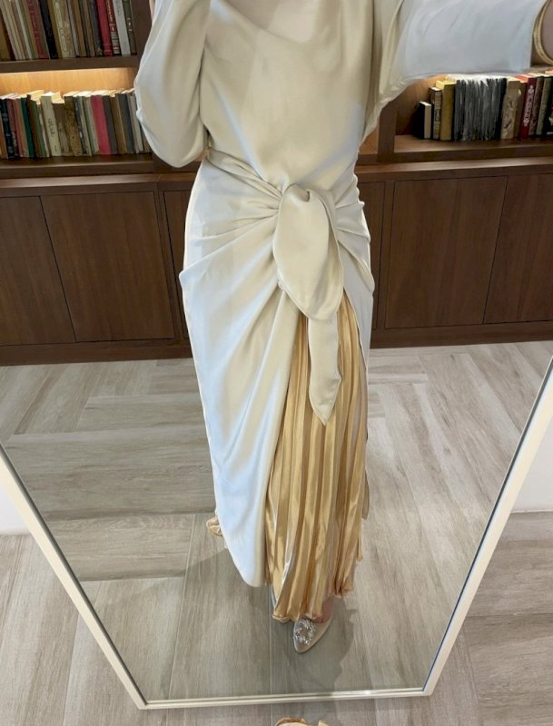 Pleated maxi skirt 4 035