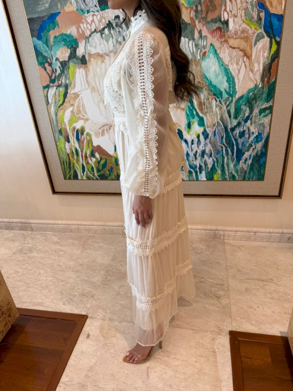 Beige lace dress 5 104